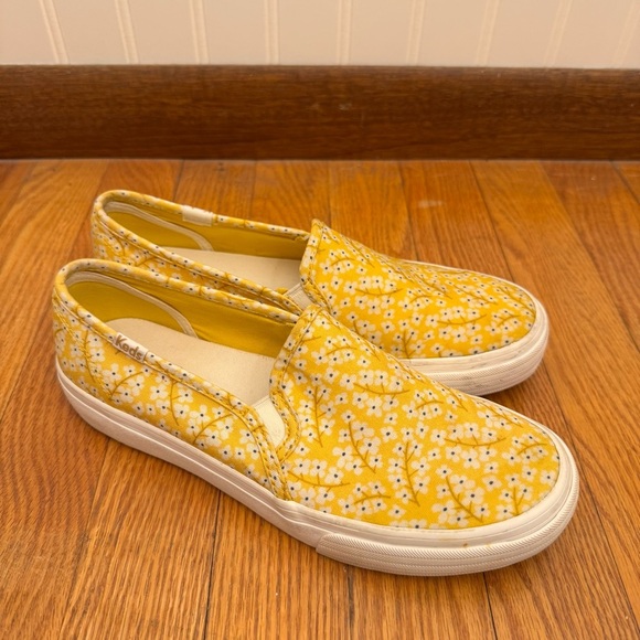 Keds Women’s Yellow Floral Slip-On Sneakers Size 6.5 - Picture 2 of 9